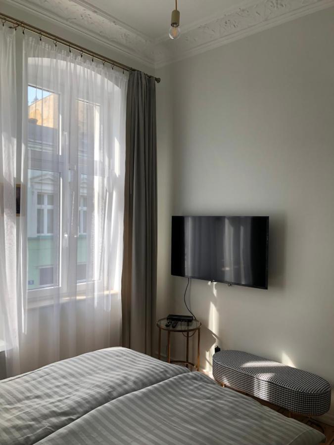 גורז'וב ווילקופולסקי Apartament Przy Studni Czarownic מראה חיצוני תמונה