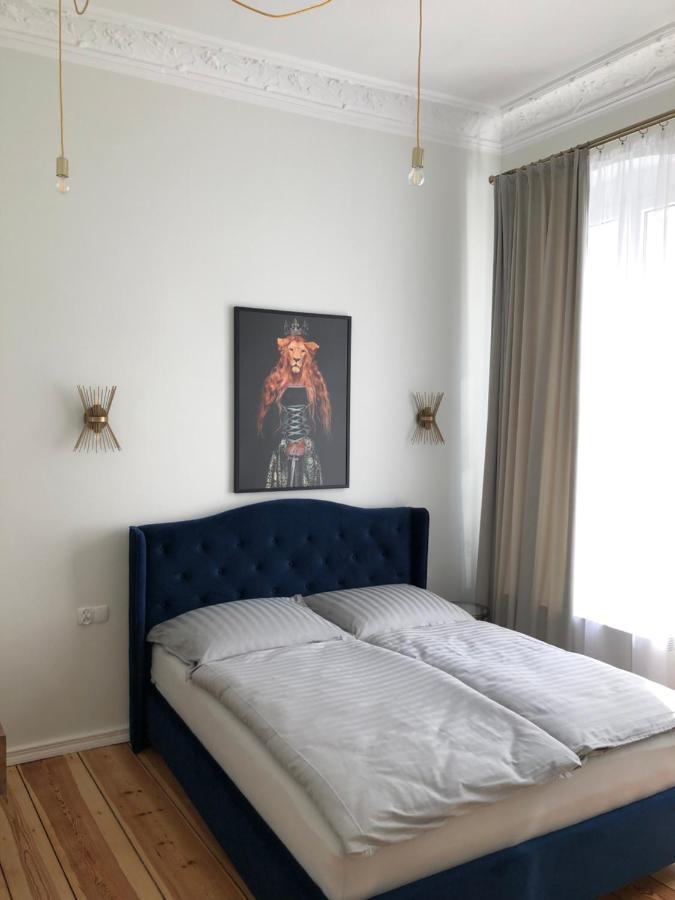 גורז'וב ווילקופולסקי Apartament Przy Studni Czarownic מראה חיצוני תמונה